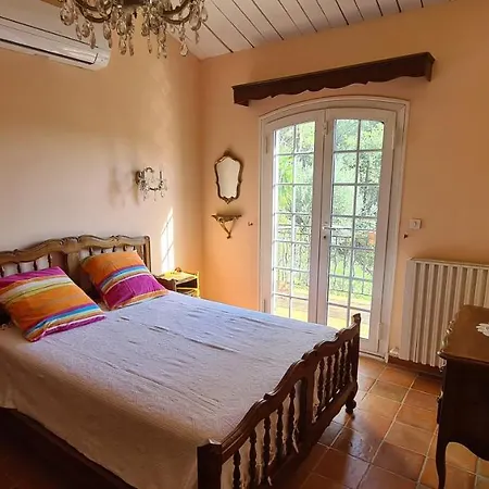 Chez Fred - La Respelido Jacuzzi Et Piscine Prives - 2 Chambres